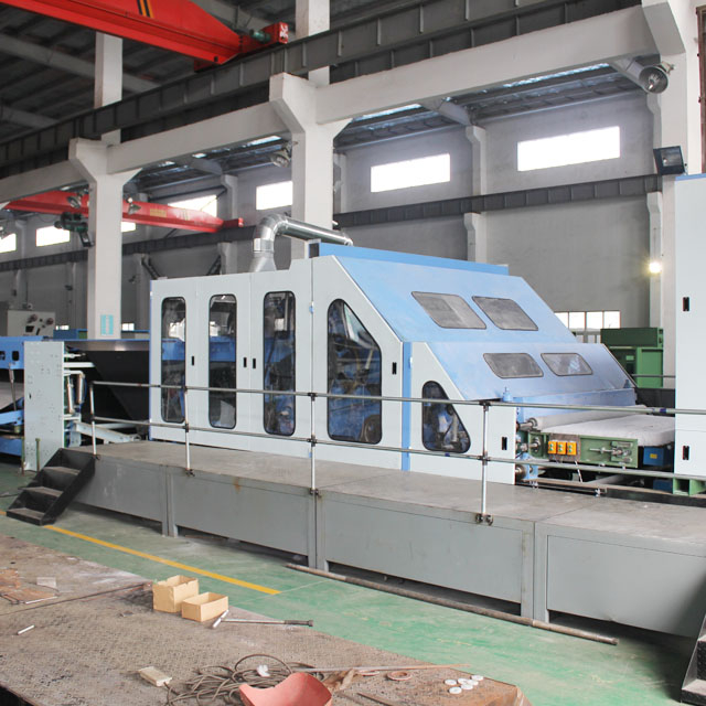 خط الإنتاج غير المنسوج عالي السرعة آلة لسيارات عالي السرعة مستقرة